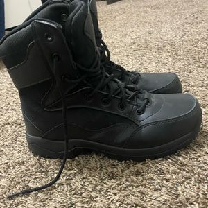 Snow boots for men